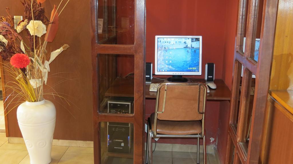 Hotel Arenales Villa Carlos Paz Luaran gambar
